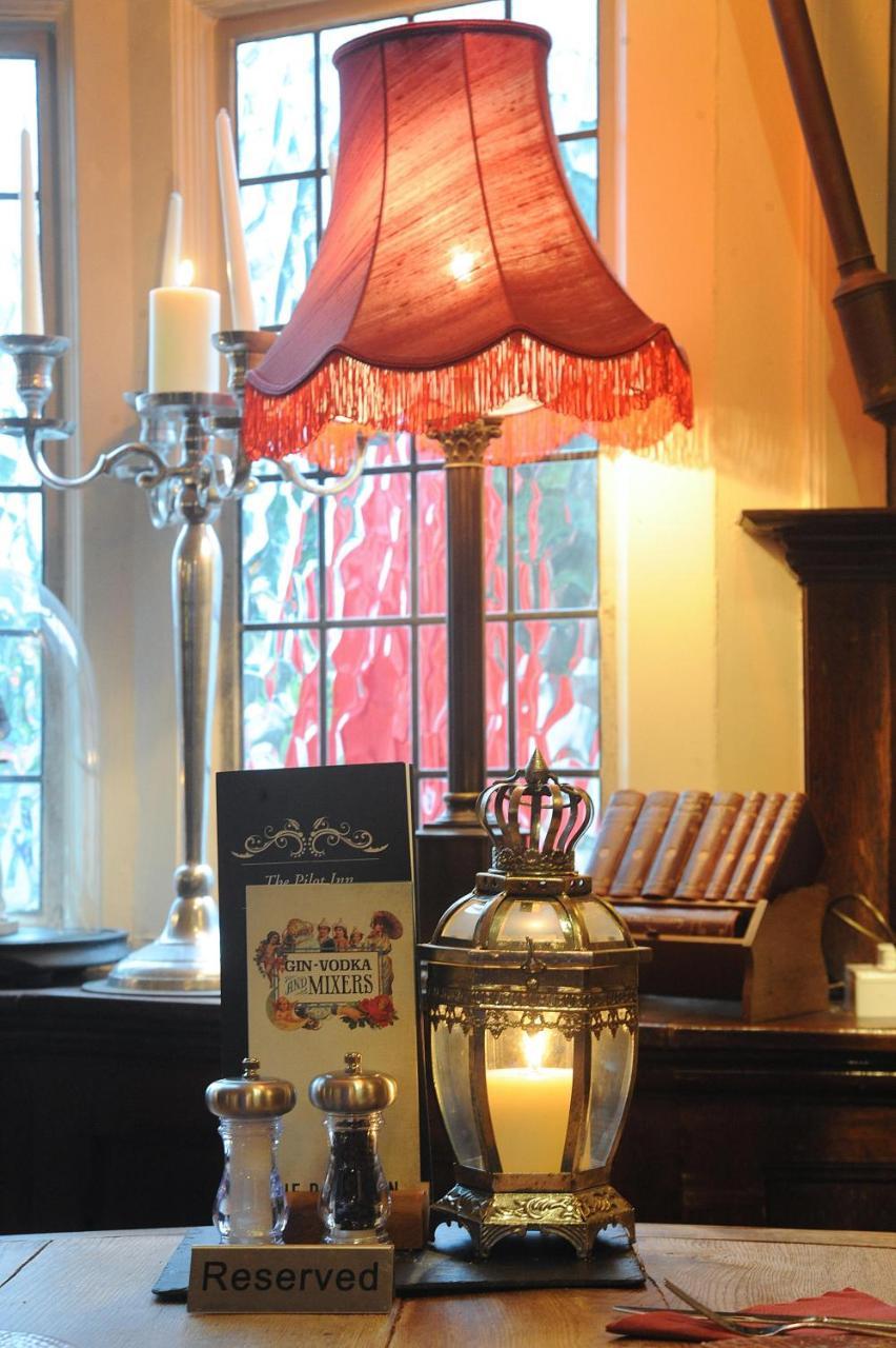 The Pilot Inn Истборн Екстериор снимка